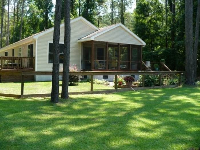 1st image of 166 Indian Bluff Dr