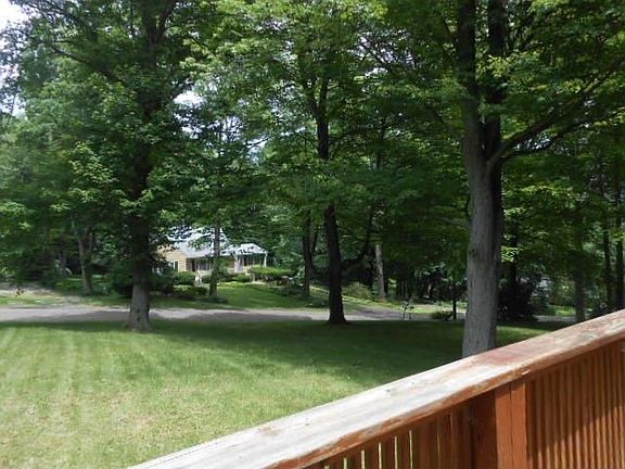 4th image of 762 Wild Cherry Dr