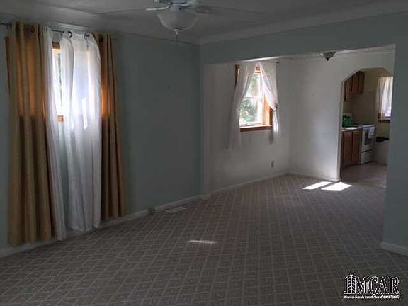 2nd image of 15404 Markese Ave