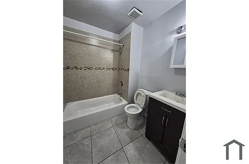 318 S 19th St #1 Photo 1