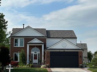 56425 Solina Ct, Macomb, MI