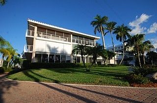 1st image of 1910 Gulf Shore Blvd N APT 101
