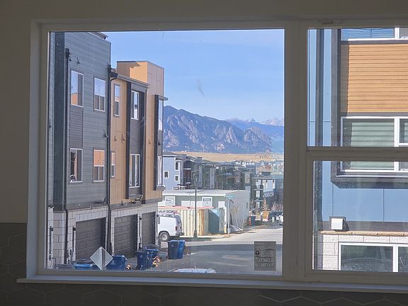 2nd image of 2522 Junegrass Ln