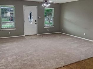 8 Rock Hollow Cir, Wimberley, TX 78676