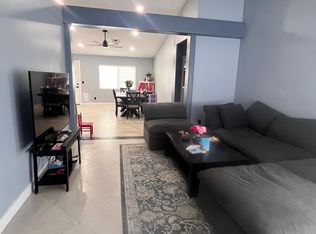 1300 W Canary Way, Chandler, AZ 85286