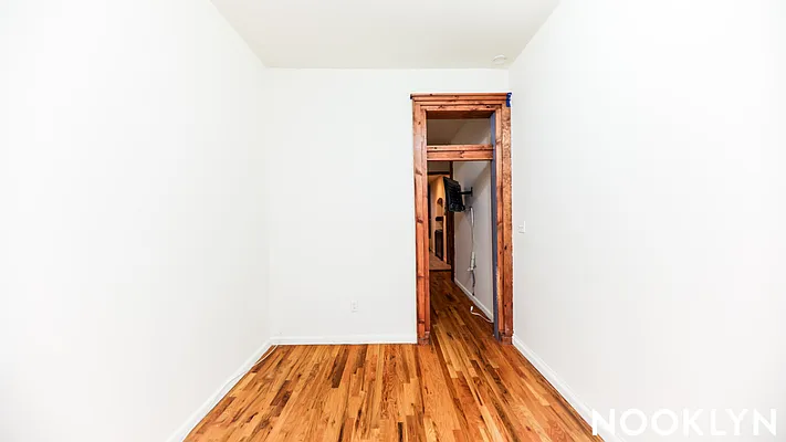 Rented by Nooklyn NYC LLC | media 16