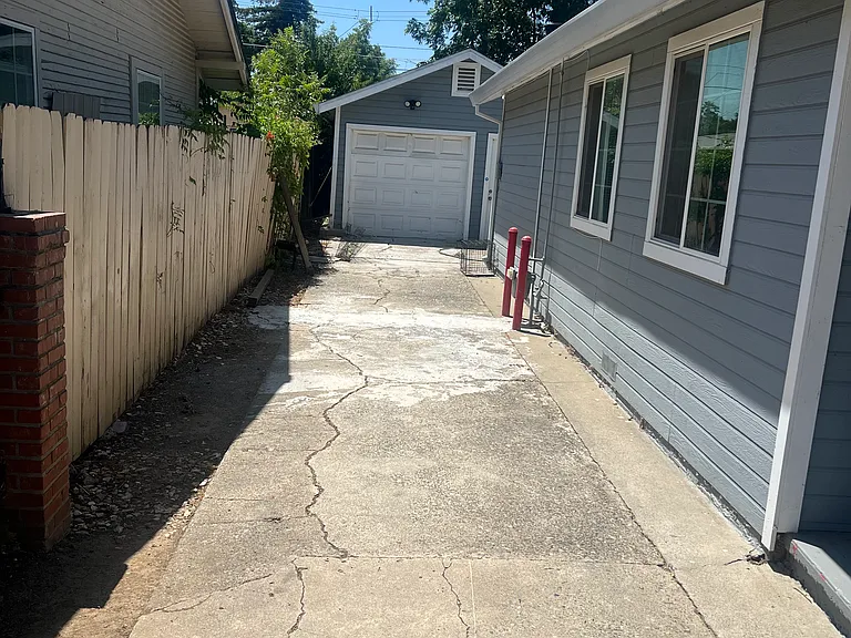 3848 14th Ave — Photo 3