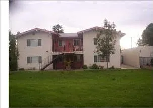 Building Photo 3