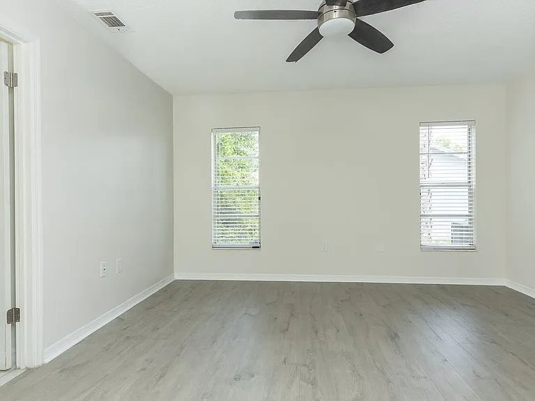 2254 Matthew Cir — Photo 12
