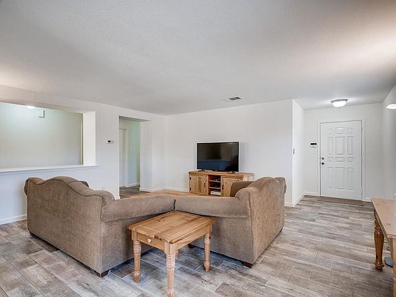 4th image of 4308 Cisco Valley Dr