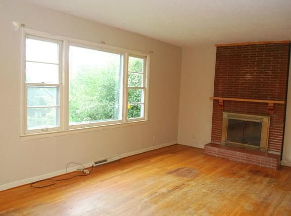 5th image of 3707 Kings Hwy
