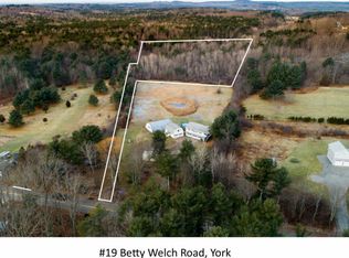 19 Betty Welch Rd, York, ME 03909