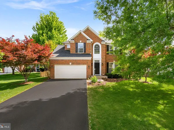 42839 Champney Ct, Ashburn, VA 20148