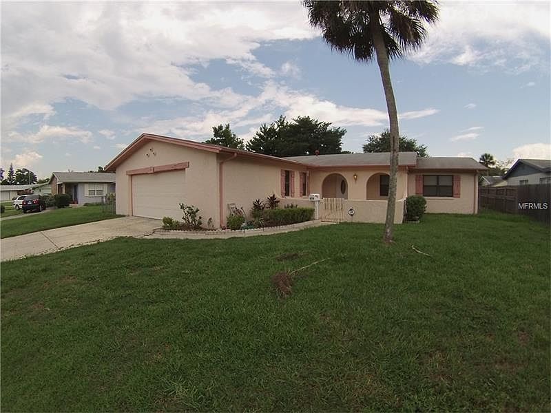 1st image of 836 Hawkes Ave