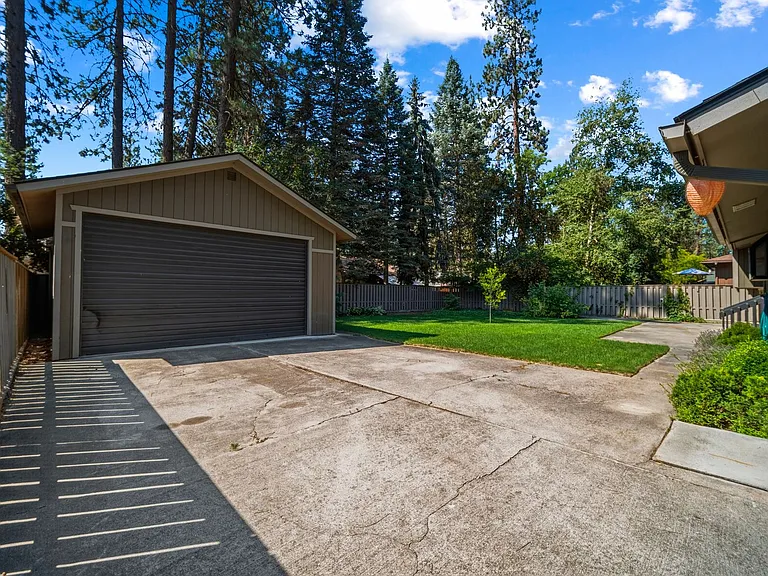 5315 W Conestoga Ave — Photo 9