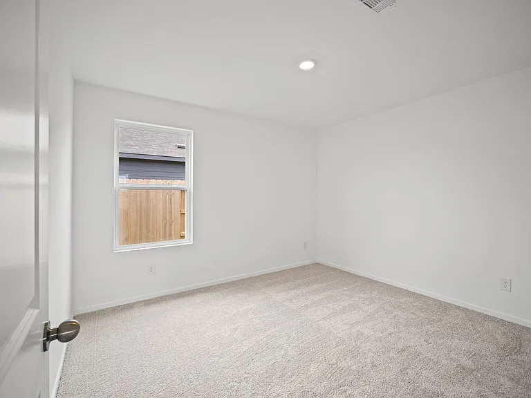 702 Umbrella Tree Dr — Photo 17