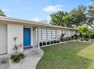 2456 Sunnyside St, Sarasota, FL 34239