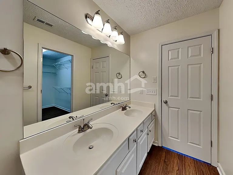 3468 Chandler Cove Way — Photo 9