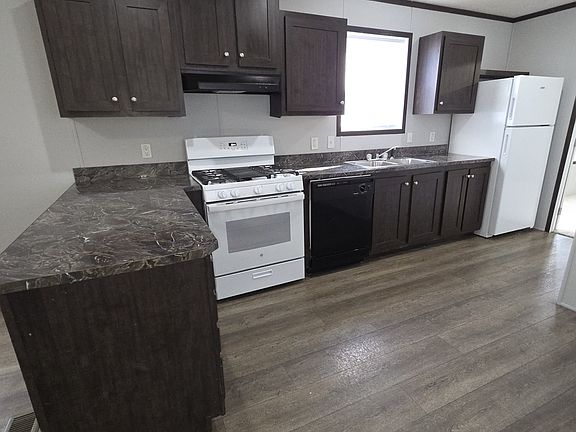 5th image of 43452 Meadowlark Cir