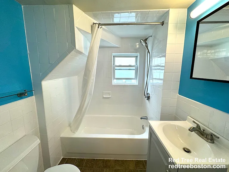 71 Winchester St #1 — Photo 16