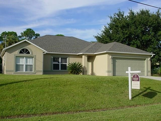 1st image of 1874 SW Success St