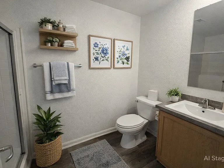 2038 Palm St #70 — Photo 4