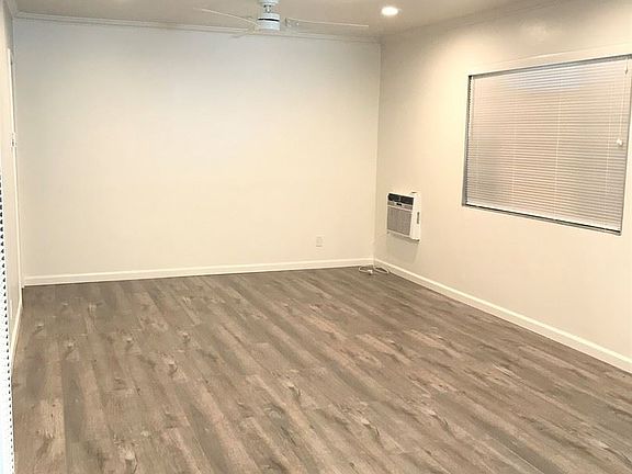 5th image of 415 N Holliston Ave APT 15