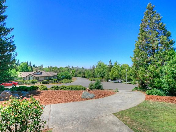 4th image of 11170 Meadow Brook Dr