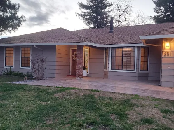 251 Shakewood Dr, Yuba City, CA 95993
