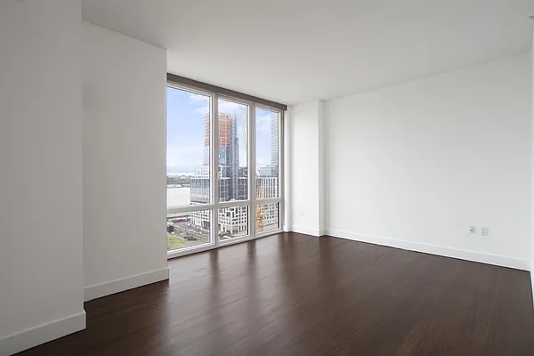 Sold by Nest Seekers International | media 46