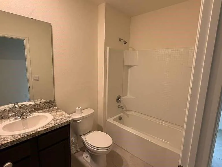 1511 Catbriar Way — Photo 23