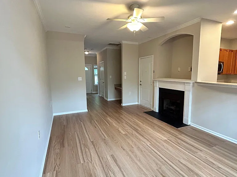 14014 Castle Abbey Ln — Photo 5
