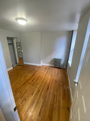 Rented by REAL New York | media 11