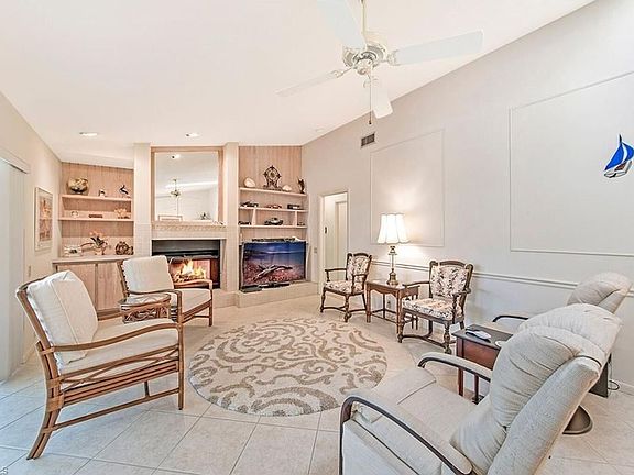 5th image of 3804 Essex Pl