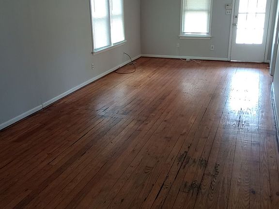 3rd image of 2501 11th St E