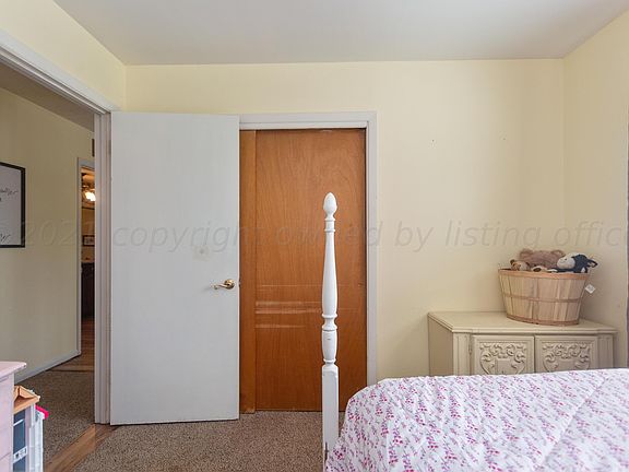 5th image of 1807 N Sumner St
