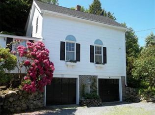 114 Framingham Rd, Southborough, MA 01772