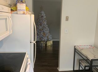 1320 Crooks Rd APT 202, Royal Oak, MI 48067