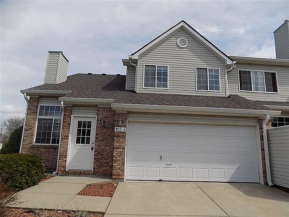2nd image of 803 Coyote Dr