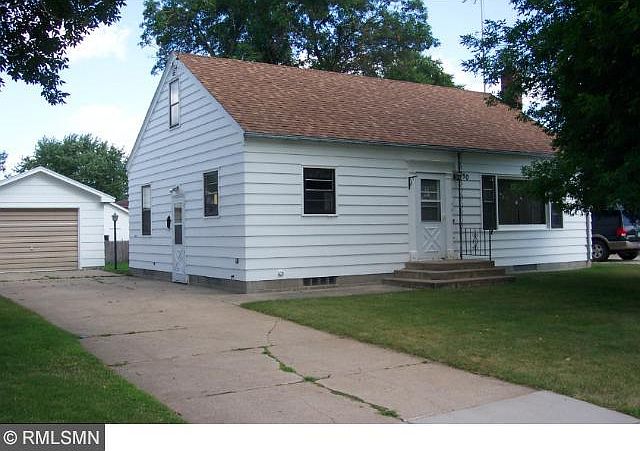 1st image of 250 Meeker Ave S