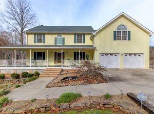3517 Pilgrim Ln, Mascot, TN 37806