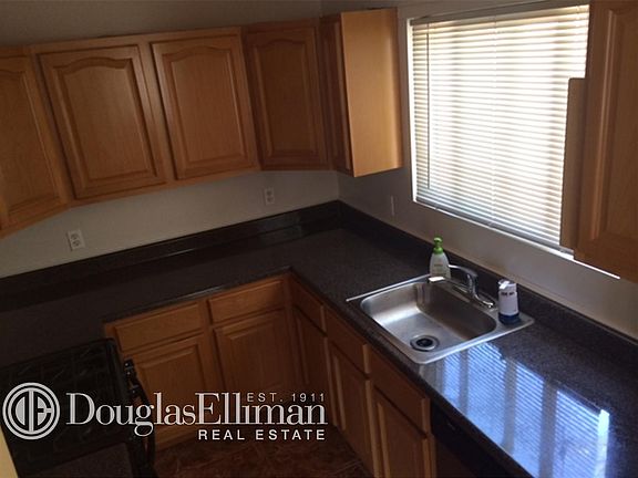 3rd image of 173 Colony Ave #1