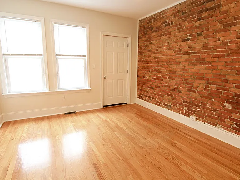 25 Aspinwall Ave #1C — Photo 9