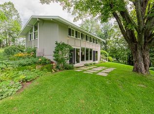 602 Barnumville Rd, Manchester Center, VT 05255