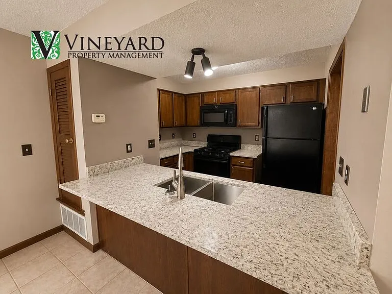 5065 Sand Wedge Cir NW — Photo 10
