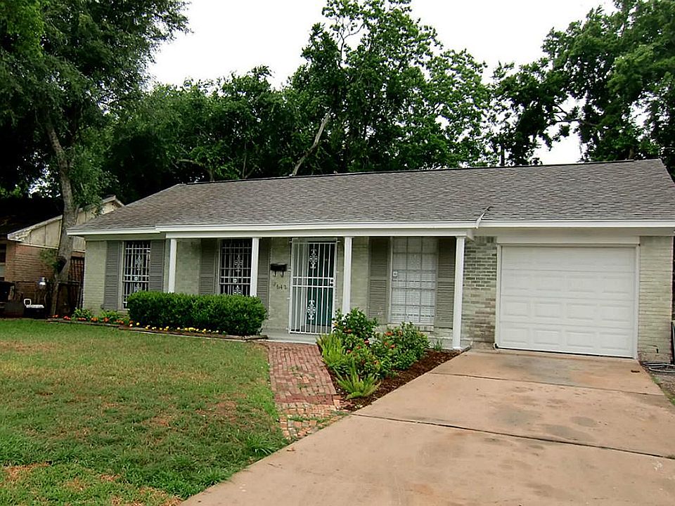 1st image of 5642 Cedarburg Dr