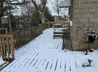 18 Redwood Dr, Parry Sound, ON P2A2S4