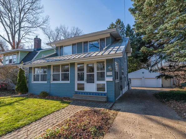 2328 Outlook St, Kalamazoo, MI 49001
