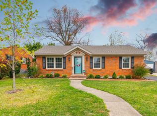 134 Emerson Dr, Versailles, KY 40383