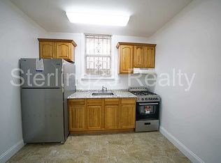 23-09 29th St #1F, Astoria, NY 11105